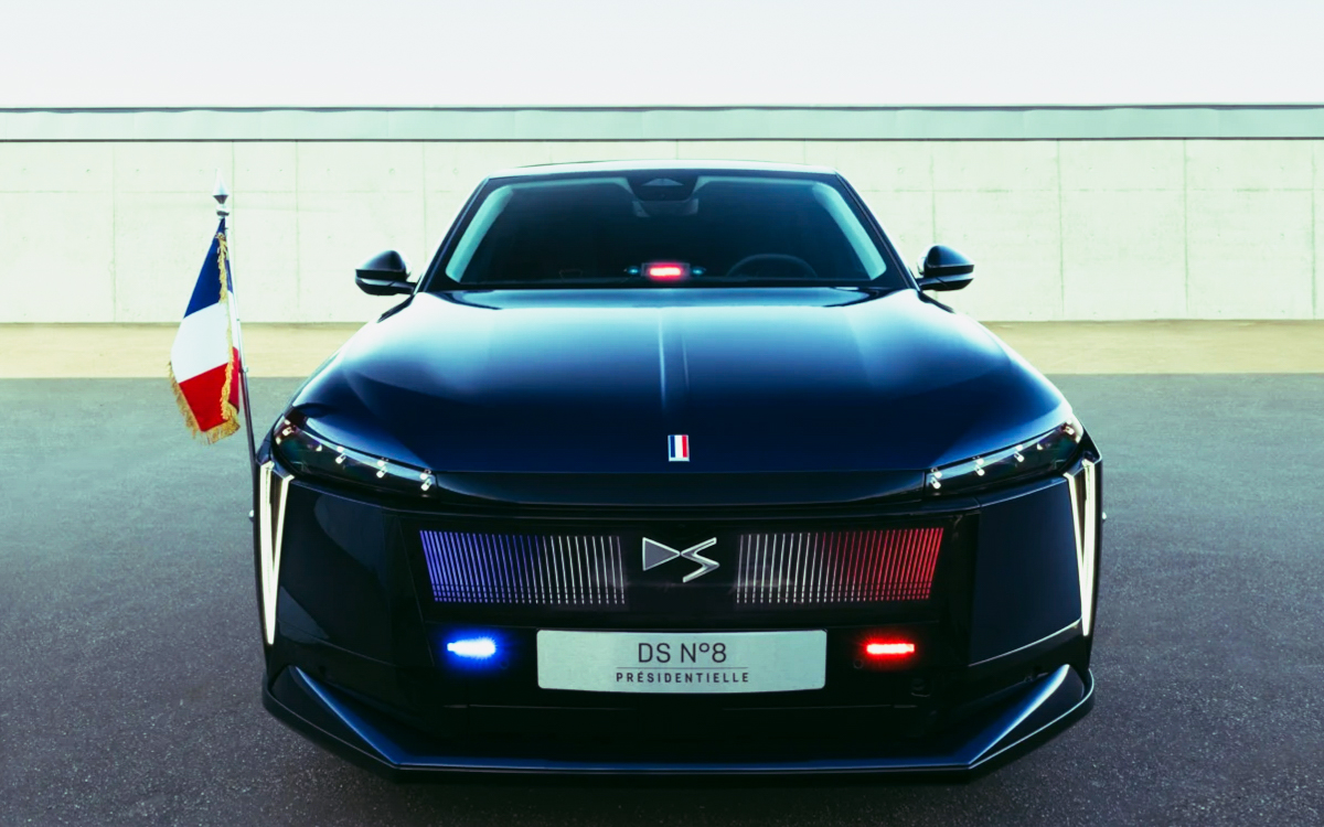 La DS volante, le style gaullien copie